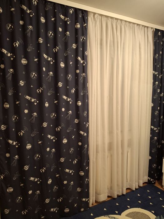 Zasłony fluorescencyjne