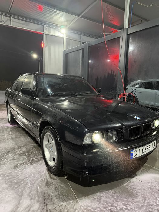 BMW e34 2,5 бензин