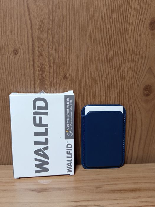 Skórzany portfel z MagSafe