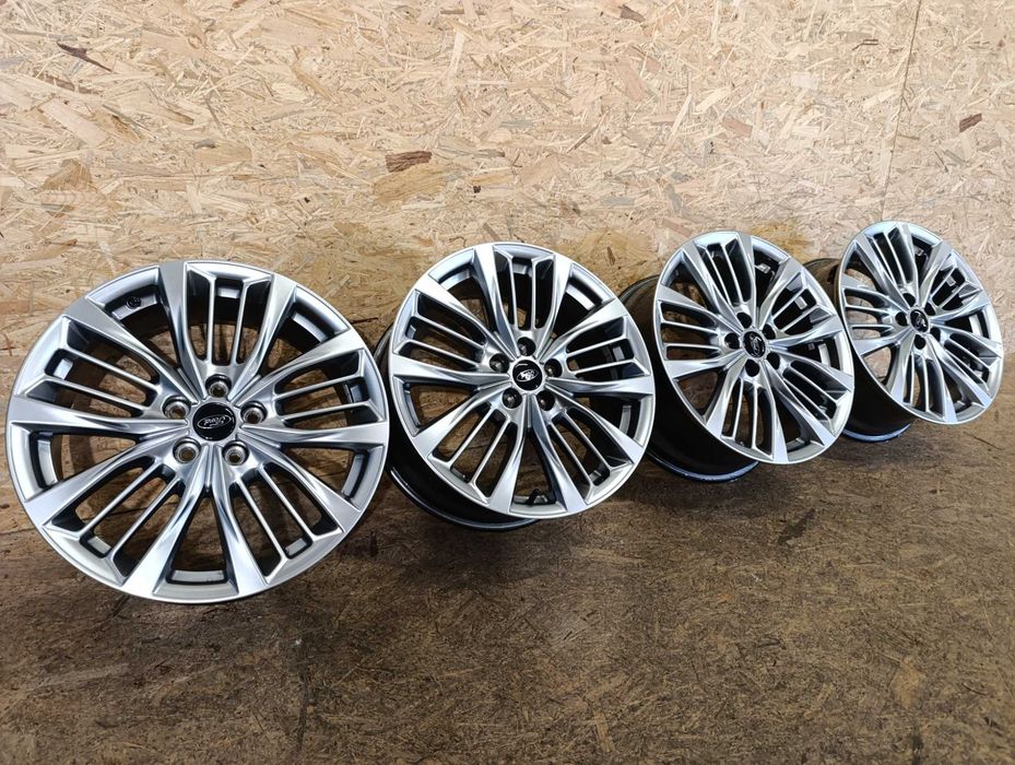 Felgi Ford 18'' Kuga S-max Galaxy Mondeo C-Max, Focus, Volvo 5x108 ET50 LV4J-1007-A1A TPMS