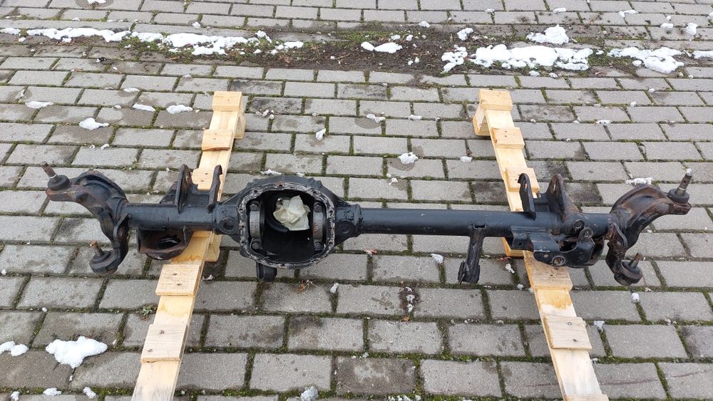 Obudowa mostu napędowego przód Jeep Wrangler JK Dana 30