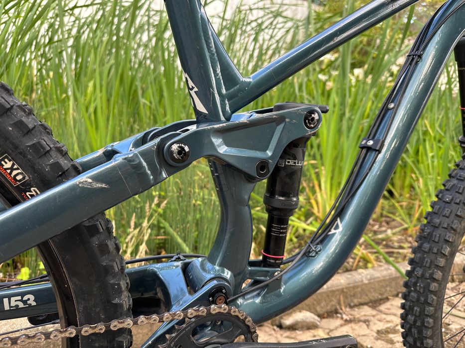 Kona Process 153, Tam M
