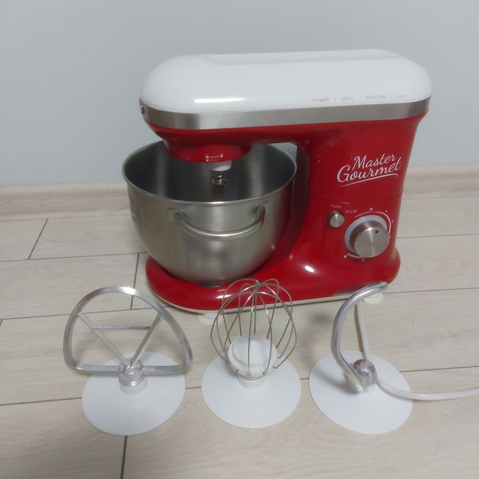 Планетарний міксер тістоміс