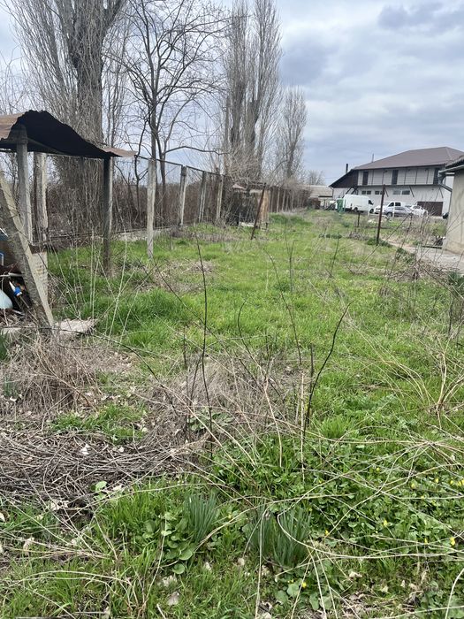 Продам полдома под ремонт