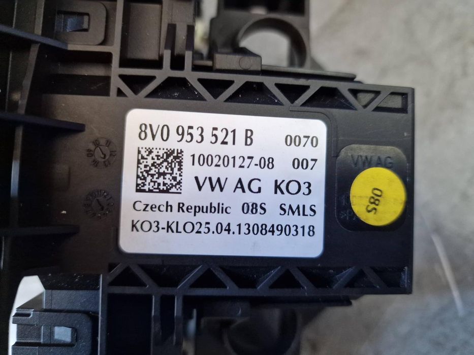 Comandos Multifunções Audi A3 8V1