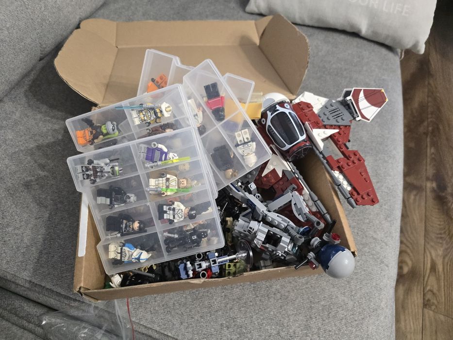 Lego star wars mix figurek 97szt.