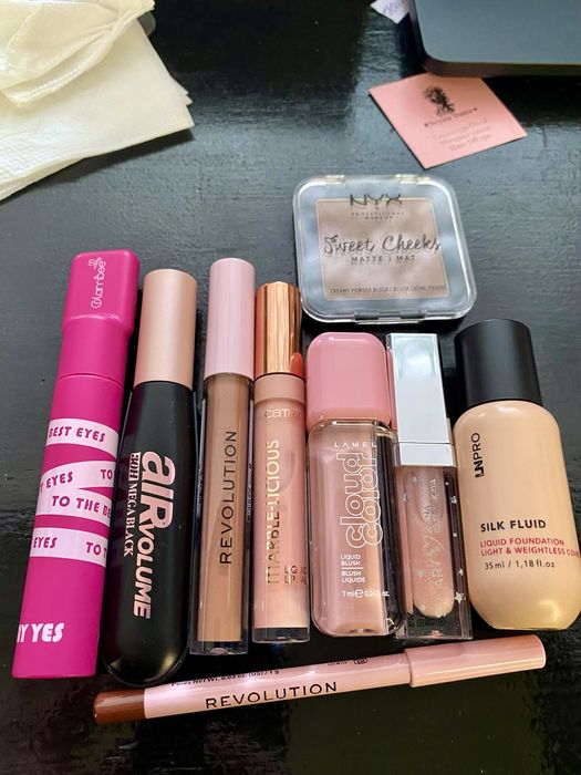 Лоти Косметика б/у майже нова і нова