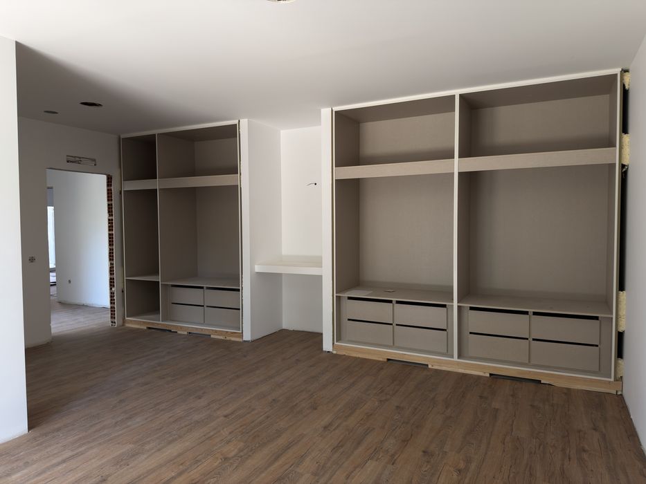 Moradia T4 geminada, térrea, com jardim e garagem em Condeixa-a-Nova