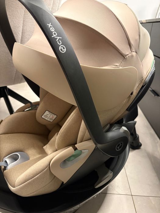 Fotelik samochodowy baza isofix  nosidło nosidełko cybex cloud T
