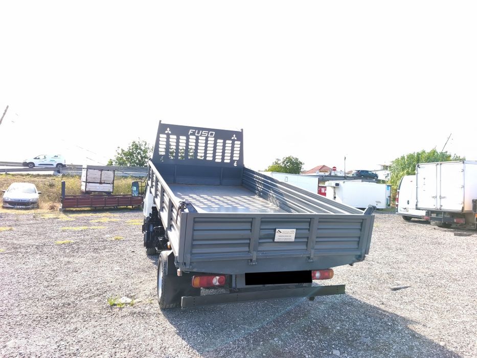 Mitsubishi Canter
