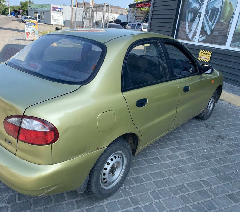 Део сенс 1,3  2006год