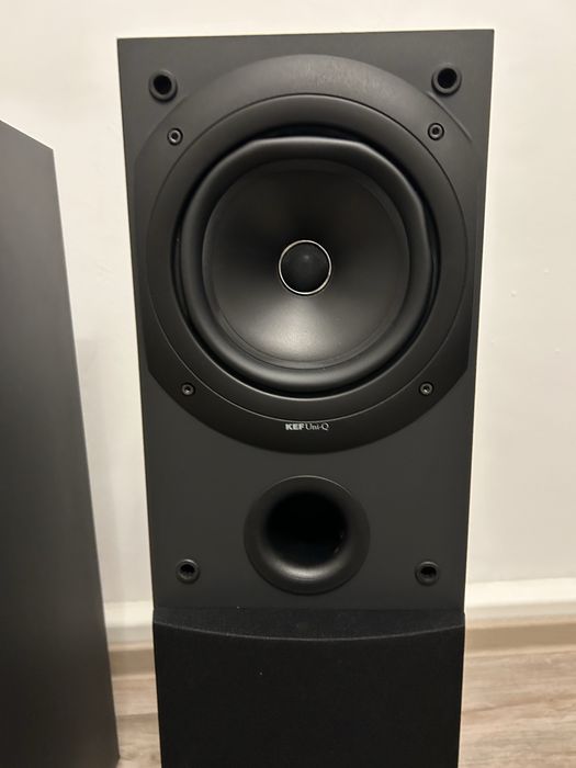 Акустика KEF Q30 (Made in England) – отличное состояние