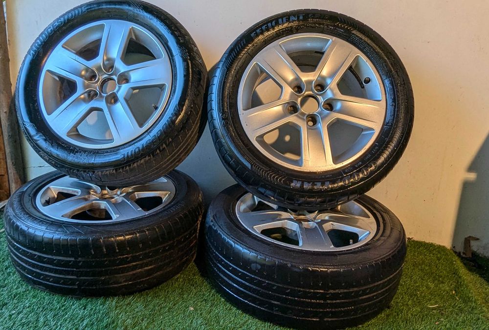 Vendo jantes Audi