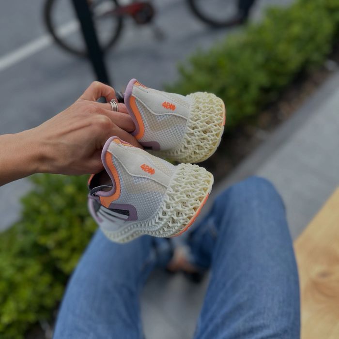 Жіночі оригінальні кросівки Adidas 4DFWD 2 W Grey White  Art: GX9269