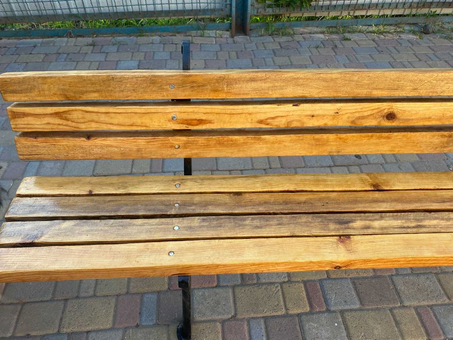 Лава садова ( дерево і чавун)