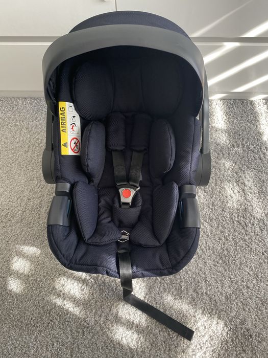 Sprzedam fotelik samochodowy (nosidełko) Moon