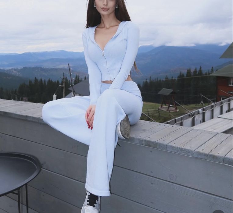 Спортивний костюм