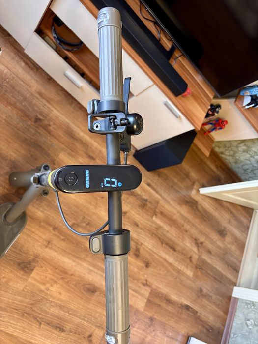 Електросамокат xiaomi Electric Scooter 4 Pro Max