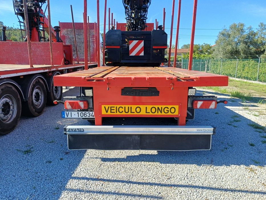 Semi reboque lecitrailer eixo d+ grua loglift 82s com motor