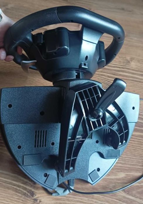 Kierownica Thrustmaster Ferrari 458 Spider Racing Wheel.