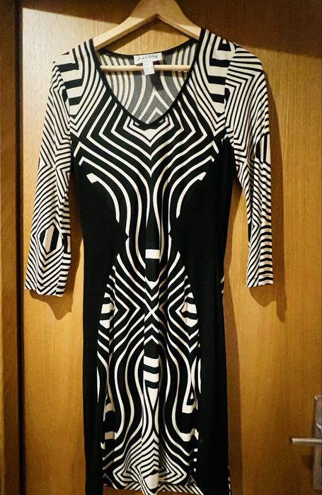 Vestidos tamanho M / L varias marcas