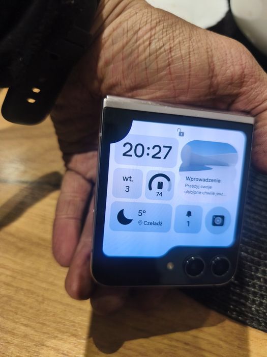 Samsung Galaxy flip5  8Gb/256Gb