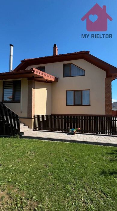 Продаж будинку район Садовий!