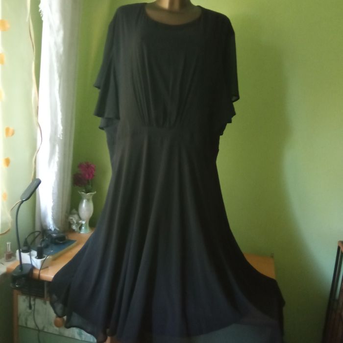 BOOHOO czarna sukienka rozm.56