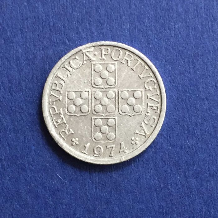 10 centavos 1974 - EIXO VERTICAL - alumínio