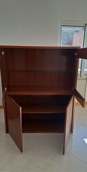 Vendo mobília de sala (estante, móvel tv e garrafeira/louceiro