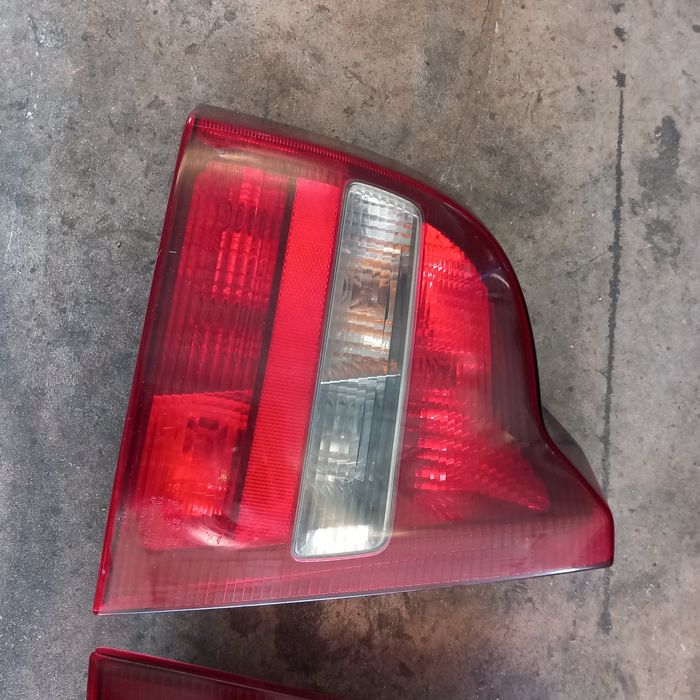 Conjunto farolins traseiros volvo s80