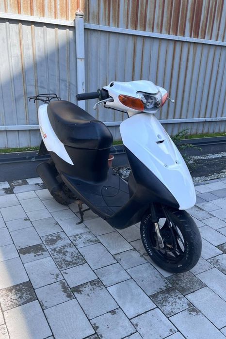 Скутер Suzuki Lets 3(2)