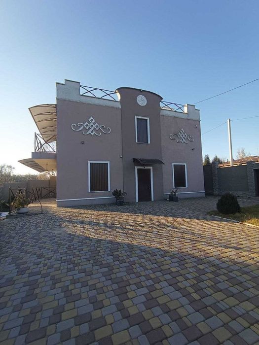 Для сім'ї. Оренда будинку в парковій зоні біля Дніпра