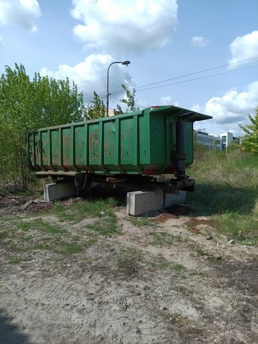 Кузов самоскид зпідрамником та гідроциліндром