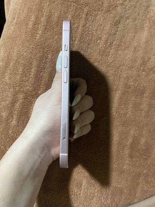 Продам iPhone 15