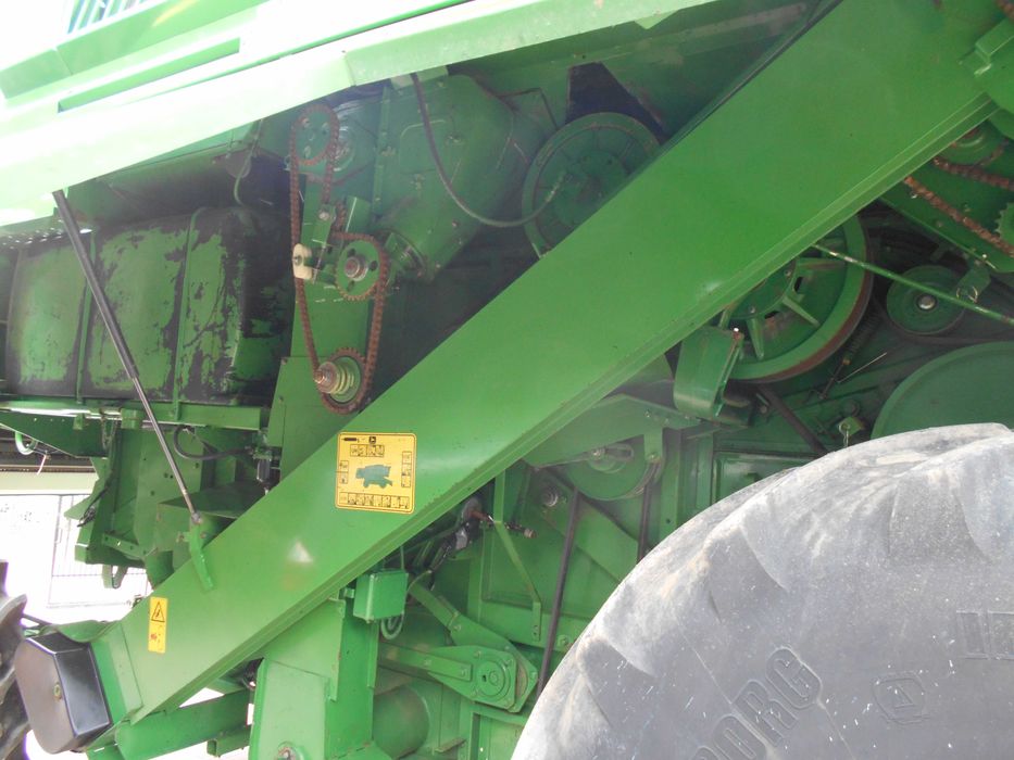 Kombajn John Deere 2258 Hillmaster 4x4 rok prod. 1999
