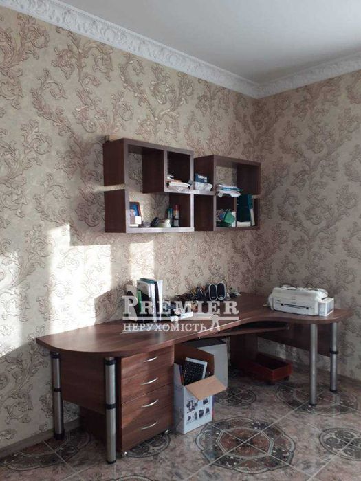 Продам 2-поверховий будинок 500 кв.м