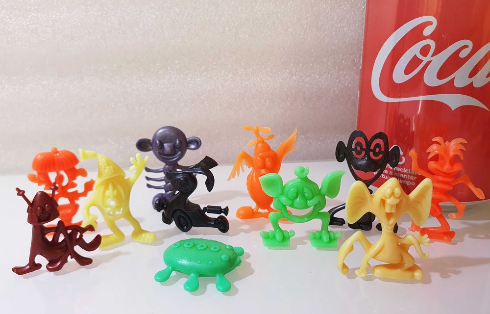 Antiga Coleção ~ ” ASTRO-NITS ” ~ 11 Monocromáticos Brinde cereais Kellogg´s ~ Anos 70.
