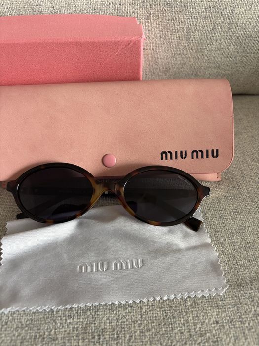 Sunglasses Miu Miu