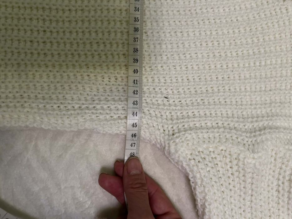 Bluza sweter śmietankowa kokardka srebrna cekiny