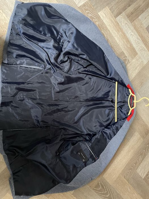 Чоловічий піджак ZARA
