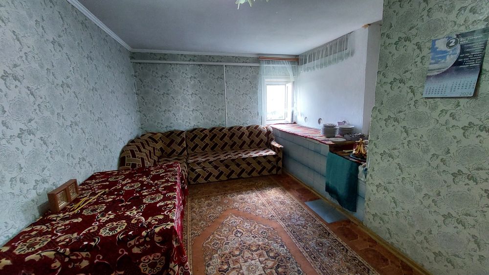 Продам комфортний будинок с.Худяки