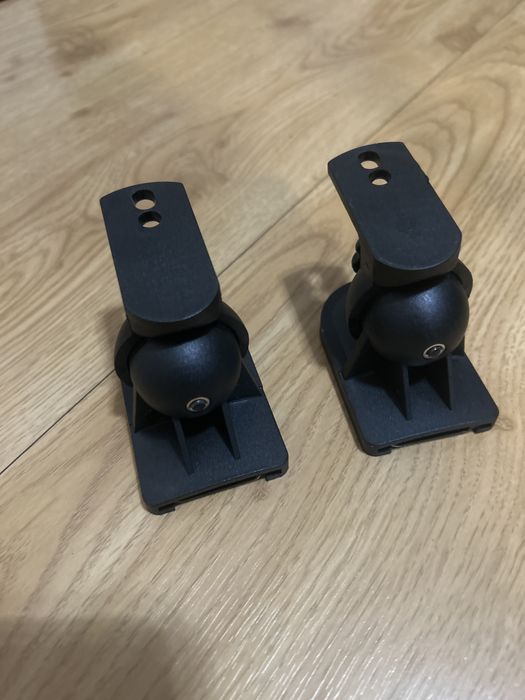 Suportes de colunas de som