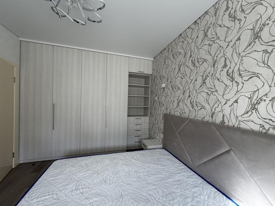 Оренда! Квартира 60 м.кв Солонка з власним подвір’ям