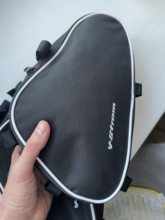 Сумки V Strom DL650, DL1000 пара