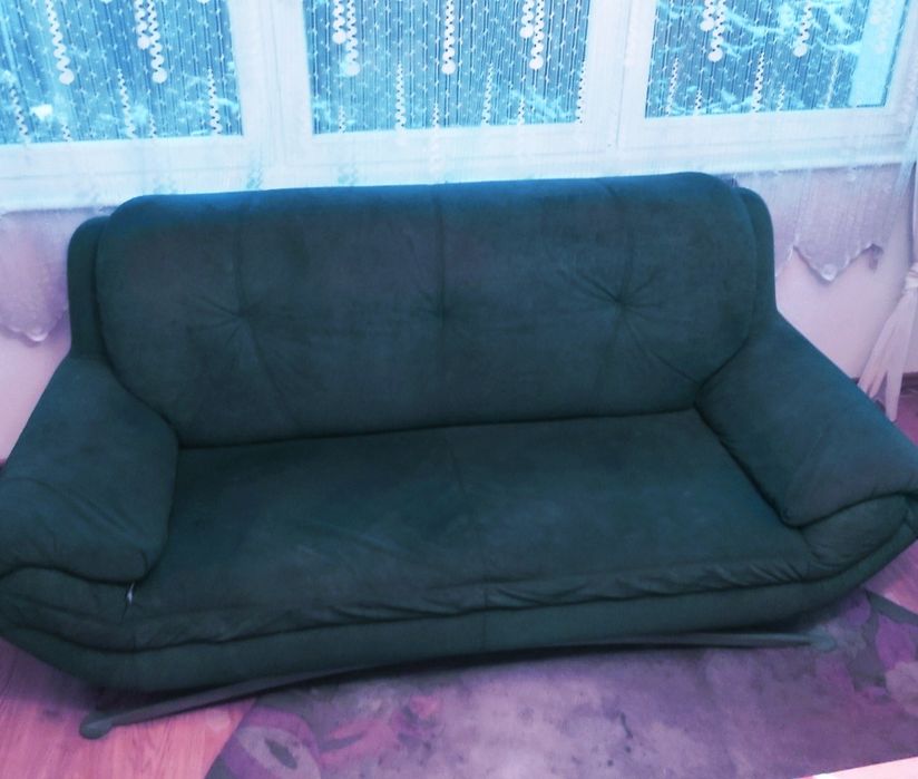 Sofa trzy osobowa