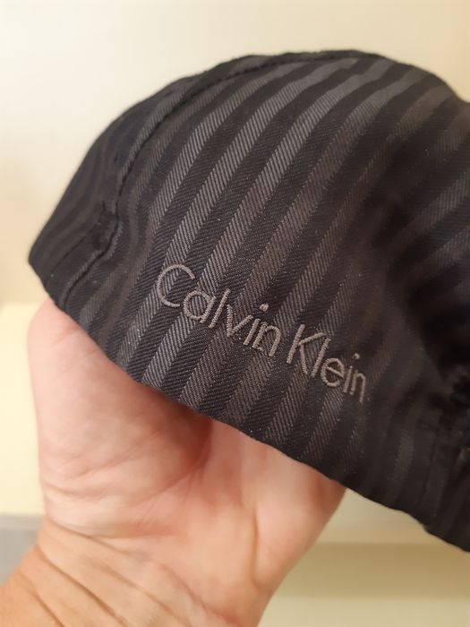 Czapka Calvin Klein.