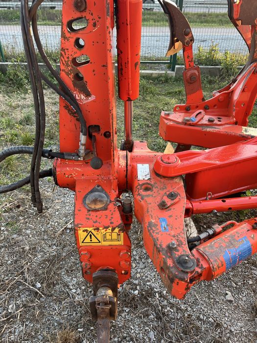 Оборотний плуг, Kuhn,Lemken,