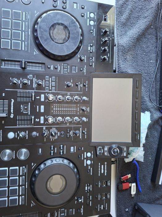 Pionier Xdj-rx3 + DeckSaver