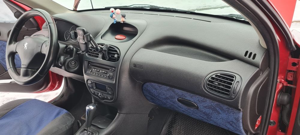 PEUGEOT 206 1.6i Автомат